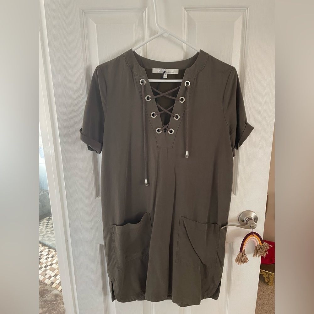 Lovers + Friends Women's Moss Olive Green Lace Up Shift Dress Size Small
